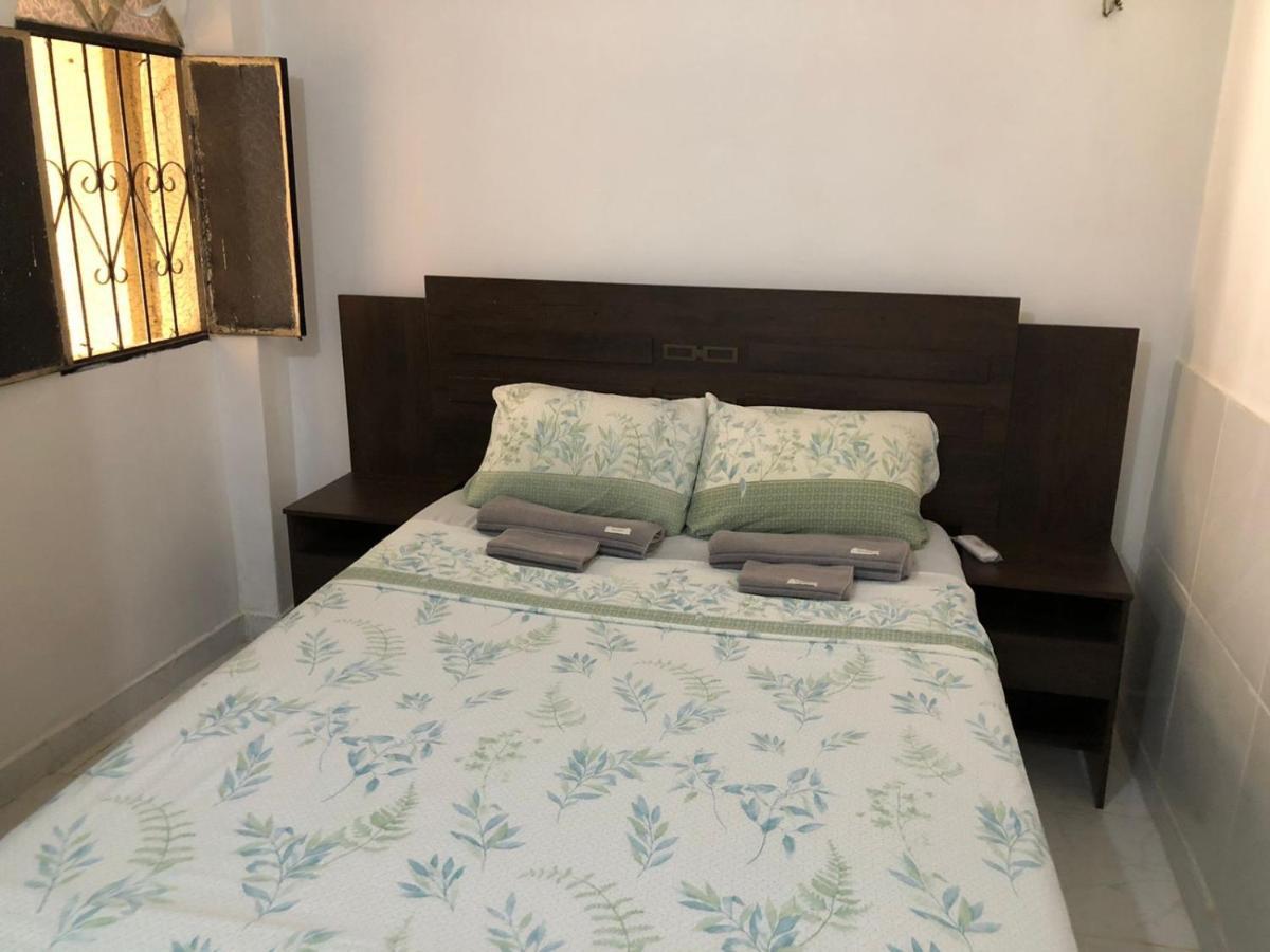 Casa De - Dormitorios Com Cozinha
