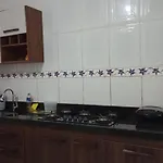 Casa De Hospedes Manaus - Dormitorios Com Cozinha